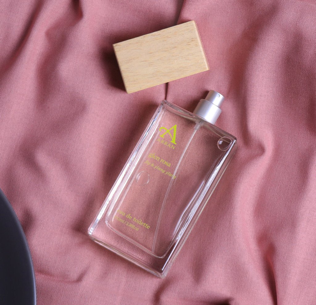 ARRAN_Sense's tweet photo. ✨ #COMPETITION TIME ✨

#Win a Glen Rosa Eau de Toilette for you and a friend!

To enter:

- Like and RT this tweet
- Make sure you both follow @ARRAN_Sense 
- Comment below with who you'd share your prize with 

Ends 24-06-19. Available to UK residents only. https://t.co/L69BFtMXQk