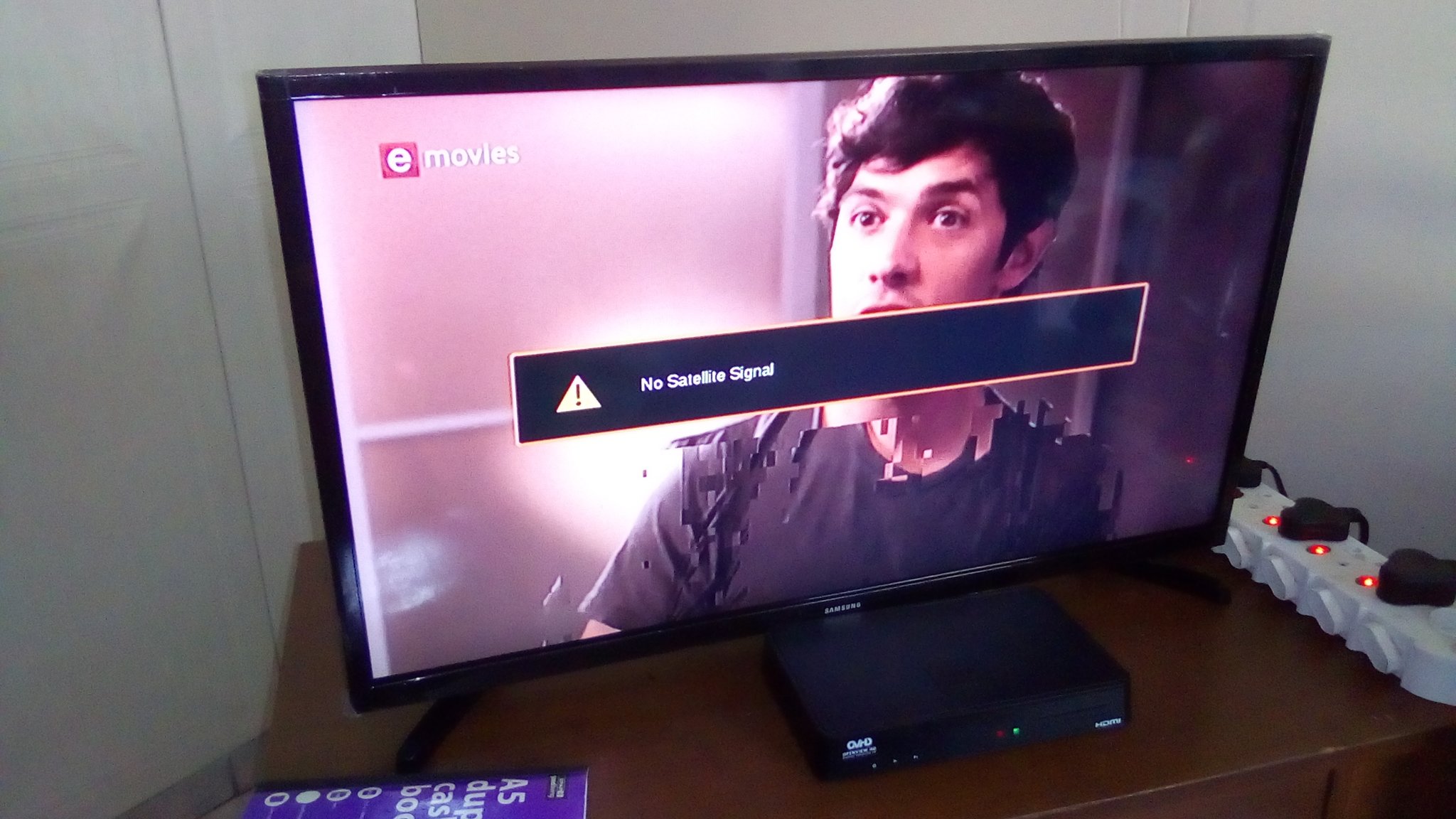 Open view Decoder No Signal DSTV & OVHD Signal Problems