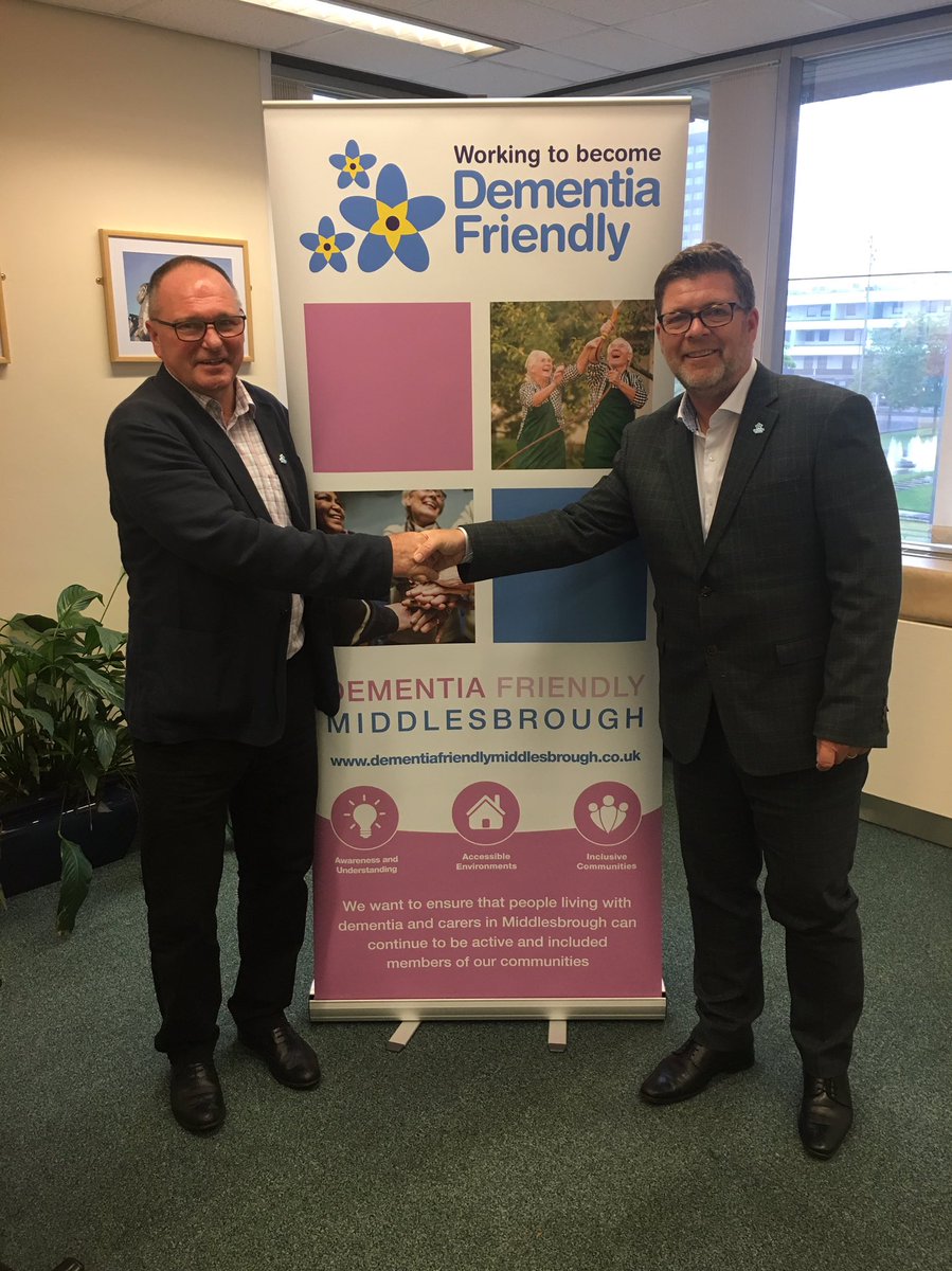 A big thank you to ex Mayor of Middlesbrough Dave Budd for nominating DF Middlesbrough to receive a donation collected at awards ceremony. This money will be spent on Dementia Friendly community activities. Presentation made by @mbrochiefexec Tony Parkinson
