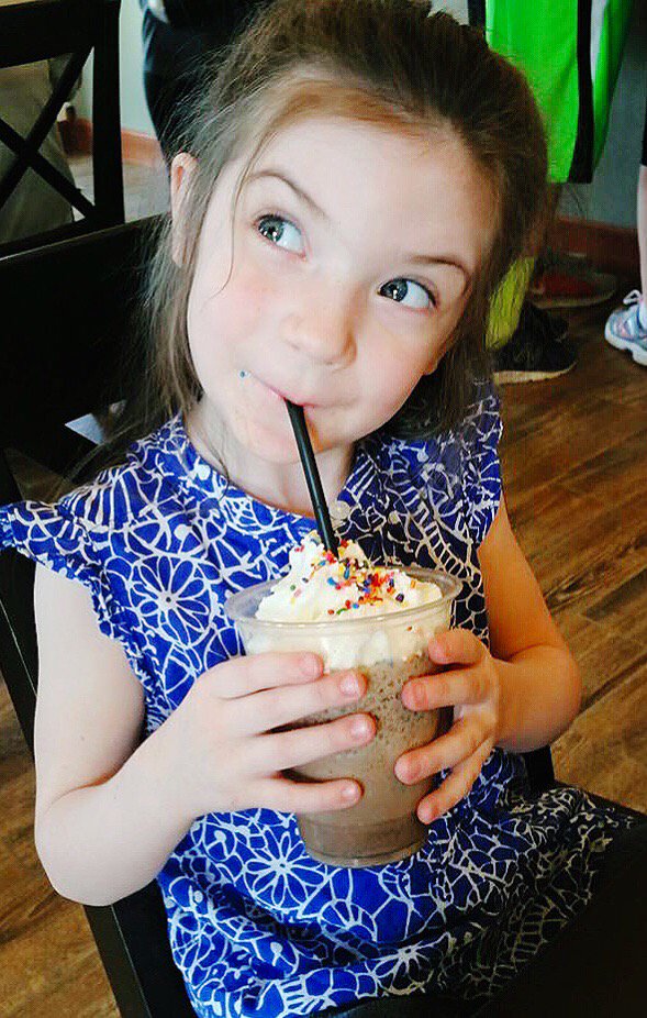 goshen_grind's tweet photo. There’s no better way to dream of summer and ☀️ than with one of our frapps! See you soon!
.
.
.
#goshengrind #frapps #summertreat #evenintherain #smallbusiness #lovelocal #liveyourbestlife #treatyourself https://t.co/vxK7VkGDFH