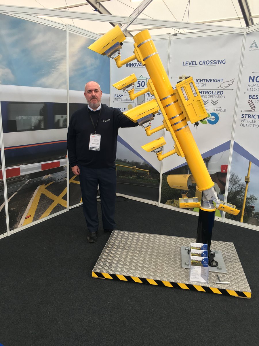 SEA_Limited's tweet photo. SEA and ALC are showcasing our innovative level crossing enforcement system at @railliveuk today. Meet our team on Stand W18 and find out how this #collaboration between our companies will help make the UK's level crossings safer https://t.co/Lgt77ASxRQ #ROADflow #partnership https://t.co/NwRXZCGN2V