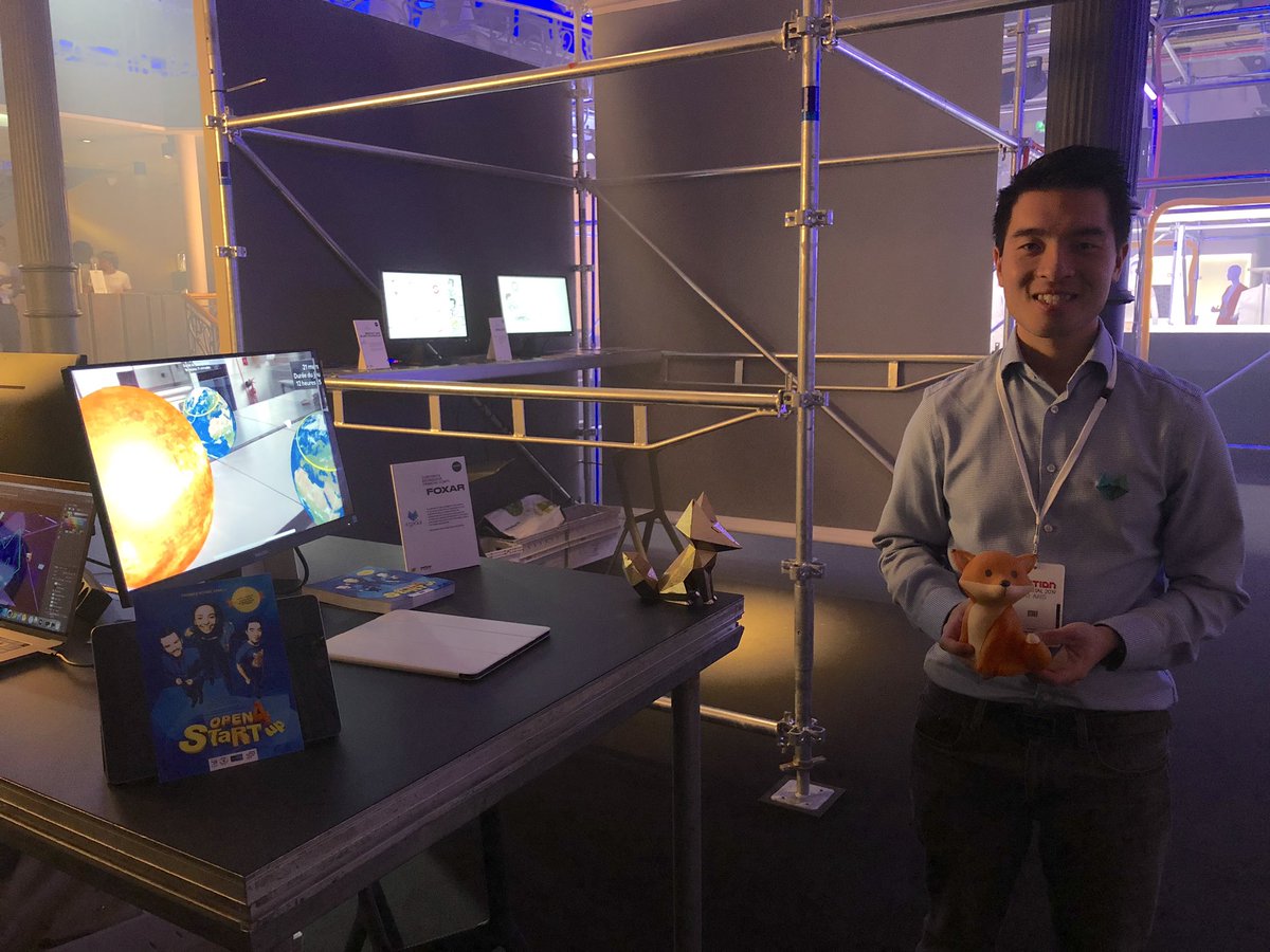 FoxarFR's tweet image. C’est parti pour deux jours sur le salon #LabPostal ! Au programme : présentation du projet Foxar de réalité augmentée pour l’éducation !
Merci @jucepama @yellowbylaposte @NicephoreCite !