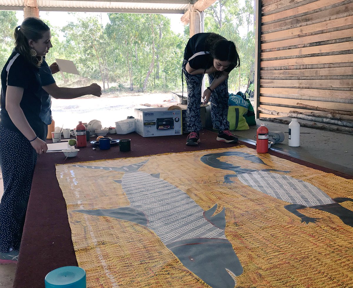 SallyCHill's tweet photo. Adding our names to the mural our new friend created- thanks Ruth, Charmaine and Marsha. #mggsinNT @MGGS_SouthYarra @Culture_College https://t.co/GkXEuCO877