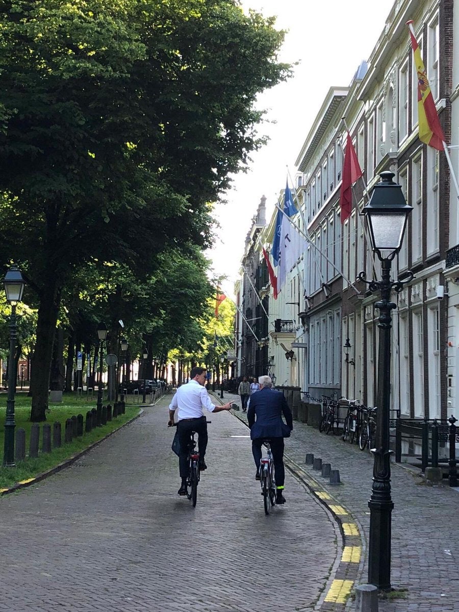 Cycling_Embassy's tweet photo. Bicycle Diplomacy.

Spotted on the streets of The Hague yesterday: Dutch Prime Minister Mark Rutte has a "mobile meeting" with Latvian Prime Minister Arturs Krišjānis Kariņš.

https://t.co/kBspuYmlSG https://t.co/NSeiZjKhzy