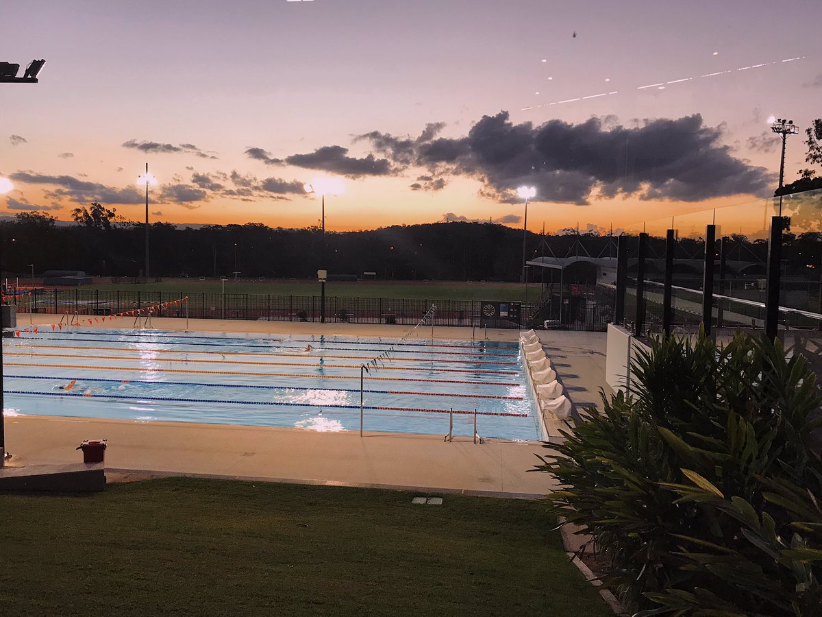 KateBennett___'s tweet image. Chilly winter evenings on the Gold Coast campus 🏊‍♀️ ❄️ #griffithuniversity