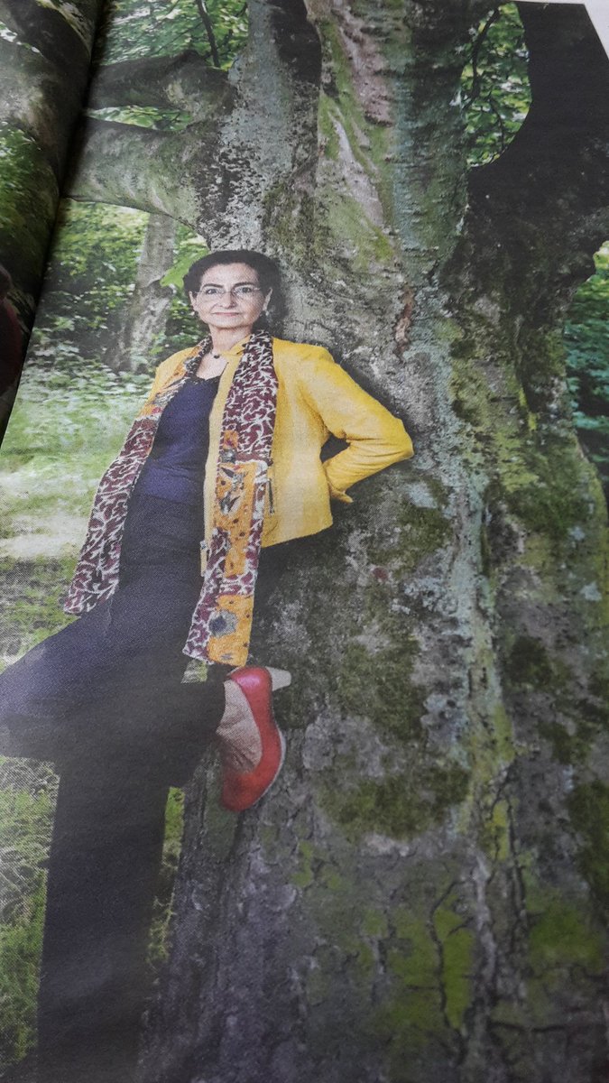 Wat een geweldig artikel in Trouw van <a href="/KGFerrier/">Kathleen Ferrier</a>. Anton de Kom-lezing."We hebben veel meer macht dan we denken"