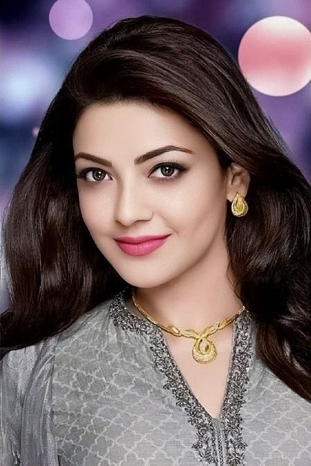 Happy birthday to my favorite and good looking actress
KAJAL AGARWAL mam     