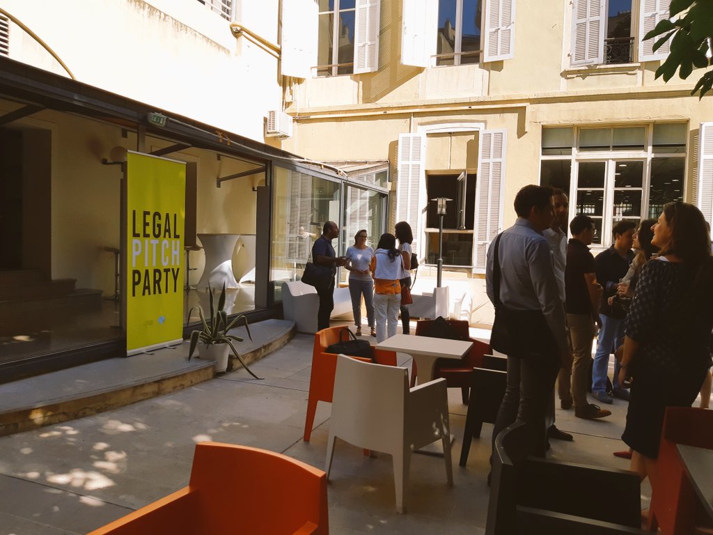 CapitalInnov's tweet photo. 🚨Prêt pour la journée #LegalPitchParty organisée par l'incubateur du Barreau de Marseille @IncubateurMars 👍👩‍⚖️👩‍💼#Legaltech https://t.co/xGPCl0Yxij