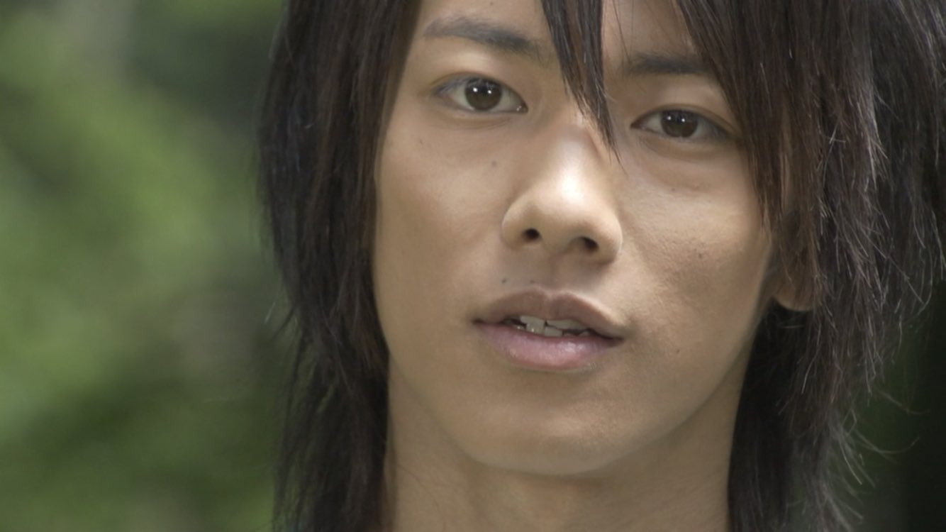 仮面ライダー画像bot 野上良太郎 やらなきゃいけないと思ったらやるよ これからも 人助けとかじゃなくて 出来ることがあったらやるだけなんだ 僕が電王になった時みたいに 弱かったり 運が悪かったり 何も知らないとしても それは何もやらない事の