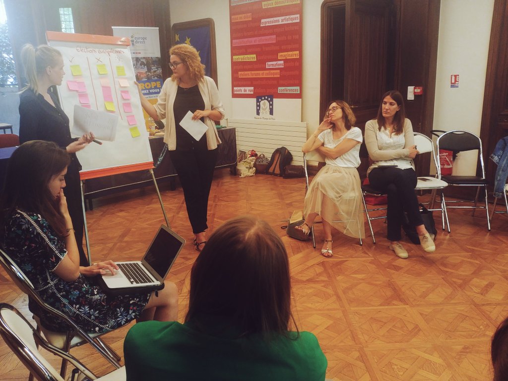 Réunion post électorale des structures membres des <a href="/Eurocitoyens/">Eurocitoyens</a> 🙌

💬 Retour sur notre coopération durant la campagne des  #Europeennes2019 et focus sur nos actions communes à venir 👉 nous allons poursuivre et renforcer nos activités  ! 🇪🇺
#KeepGoing  #Europe  #Eurocitoyen