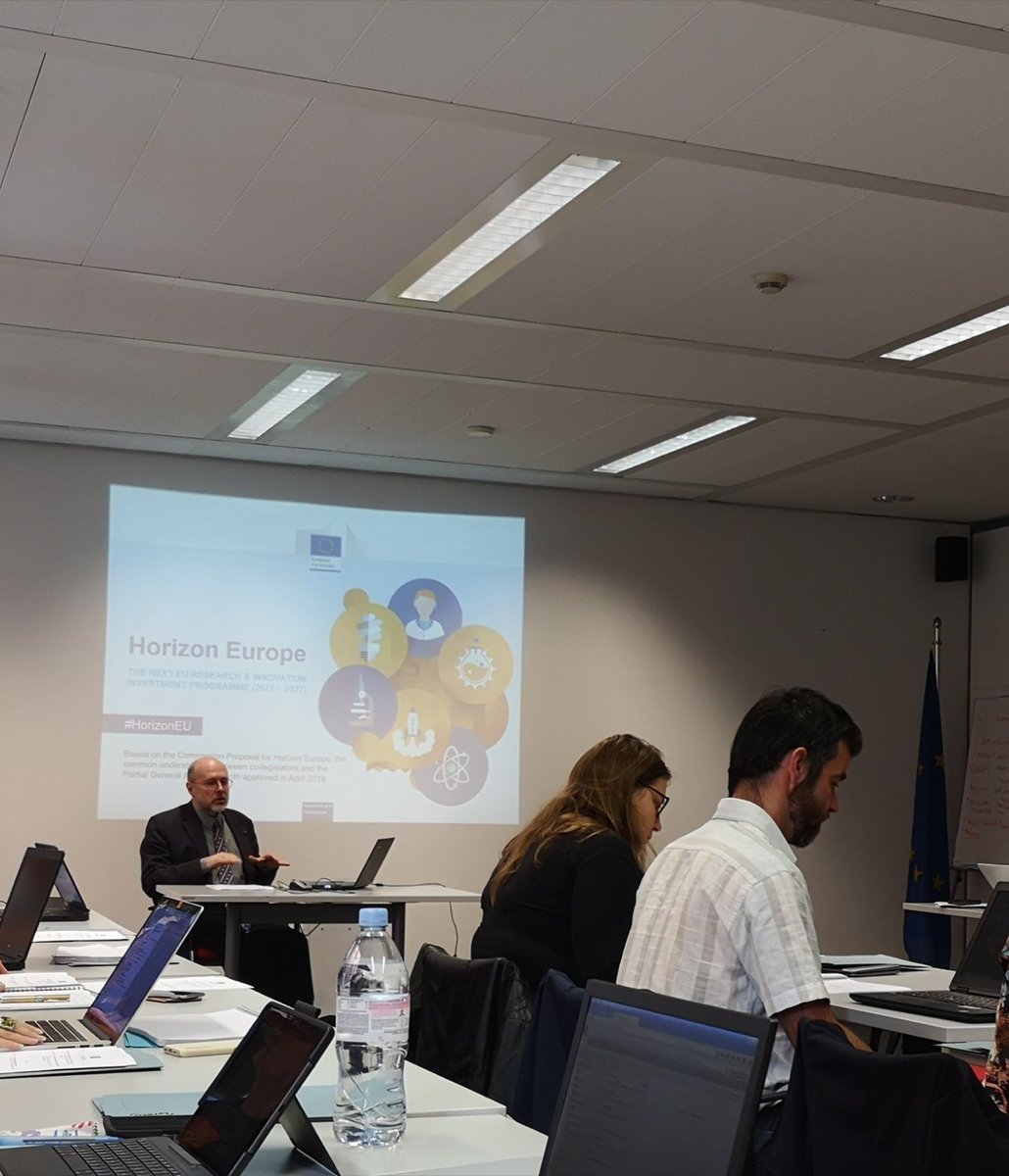 Lancement de la journée des correspondants Europe pour objectif de construire ensemble la stratégie de #HORIZONEU
Discussing the next EU Research &amp; Innovation investment programme. 
#HorizonEU #CLORA #UE