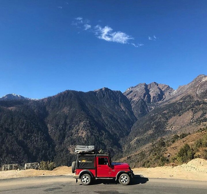 finchantdotcom's tweet photo. Road less travelled are the road must be travelled
.
 Visit: https://t.co/zHYBX4Bgqf to book vehicle

#finchant #finchantdotcom #adventureroadtrip #roadtrips #roadtripsinhimlayas #suvrentals #suvs #mahindra4x4 #thars #mahindrascorpio #toyotainnova #instahimachal #hills #Himalaya https://t.co/yeAu7TNuAu