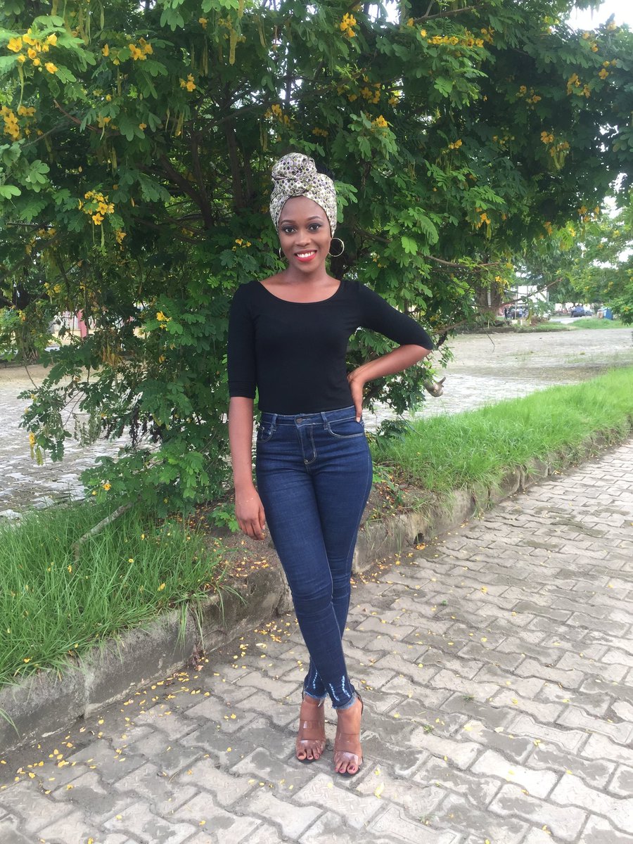 official_Lierre's tweet photo. For the love of the culture..😊😊
That oron girl from Akwa Ibom😍
#Ojei ojei bari akpakip oro
#AkwaIbomTwitter https://t.co/Omq4EIYy5I