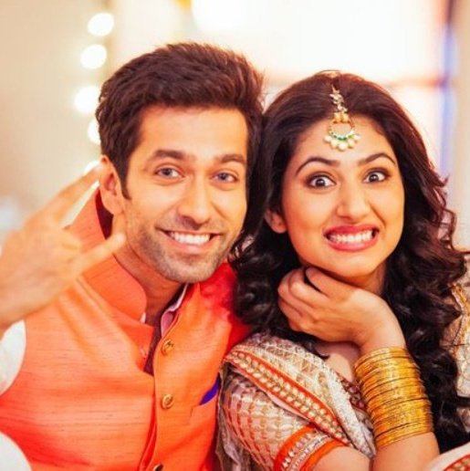 Nafisa_10's tweet photo. @disha11parmar Where are you?🧐🧐 Missing your tweets on Twitter ❤And also Congratulations for completing #7YearsofPKDH 🤩❤ https://t.co/9QfkkOEOcm