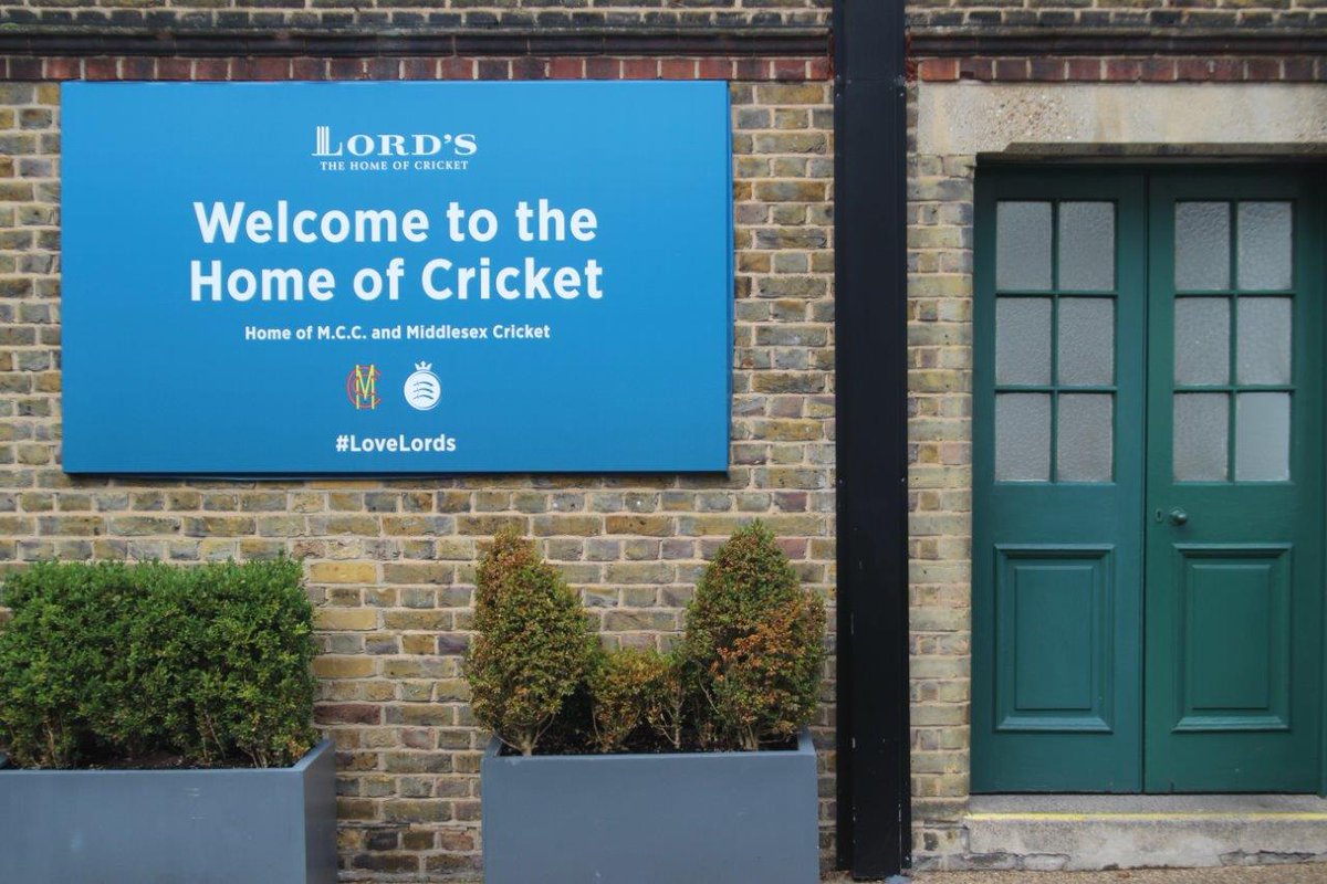 NottsSport's tweet photo. DYK 👉 Back in 2018 Lord's Cricket Ground chose Notts Sport & our pioneering cricket surface, Notts Grass Ultra, for the artificial match pitch on the Nursery ground?! 🏏
https://t.co/MZfoRKA4km
#LoveLords #ChoiceofLords #Cricket https://t.co/h2gHvUHBL4