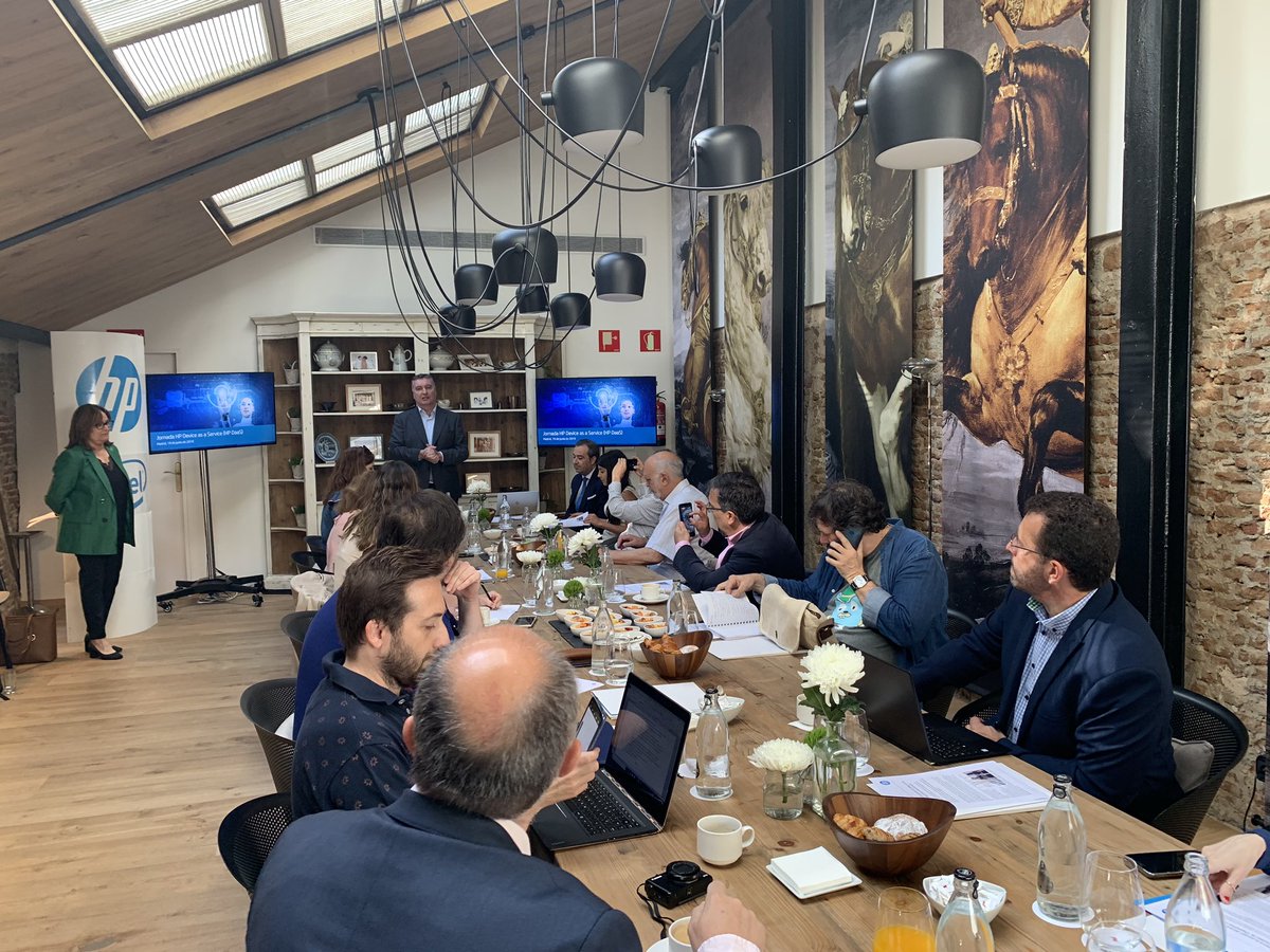 cataroa72's tweet image. Hoy con la prensa en nuestro evento del Modelo DaaS (Device as a Service), clave en la transformación digital de nuestros clientes! #transformacionpuestodetrabajo #hpespaña #DaaS
