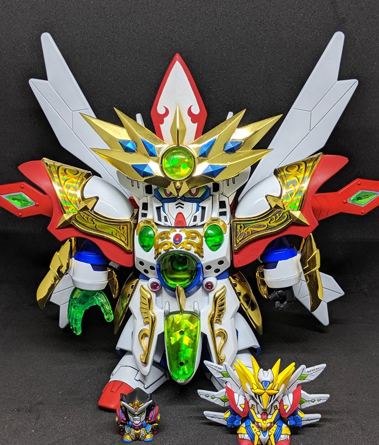 元祖SDガンダム 戦神機キングオブハート スーパーモード 黄金 元祖SDガンダム 戦神機キングオブハート スーパーモード 黄金