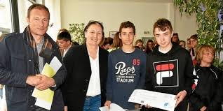 Clemi_rennes's tweet photo. Palmarès des Classes #actus 56 : "#info ou #intox ? Bien m'informer c'est possible ?" Un grand cru 🥇
▶️ https://t.co/KRi0UUGKdD https://t.co/YcbDg5AAB1