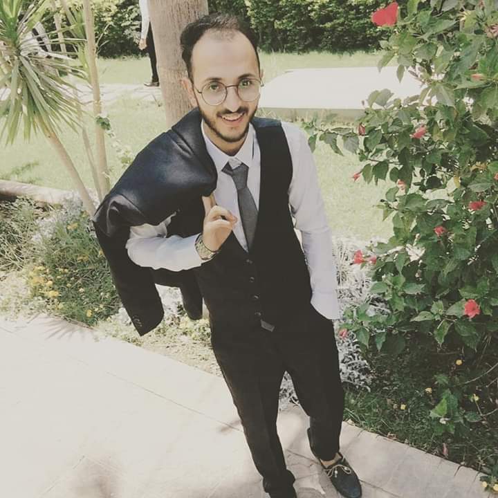 GABAL95's tweet photo. Officially Graduated ๐
#graduation #lastdayofcollege #graduationpicture #graduationproject
#egypt #cairo https://t.co/uO1O8uA84S
