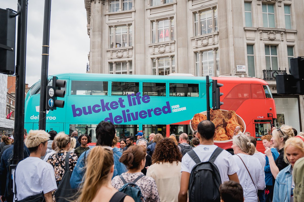 According to <a href="/TfL/">TfL</a> data, the number of pedestrians in London increases by up to 19% during July &amp; August… making summer an ideal time to advertise on our vast Bus network! 🚌 ☀ 
Read about Bus advertising effectiveness here: bit.ly/2x41Dnk
#OOH #OutdoorAdvertising