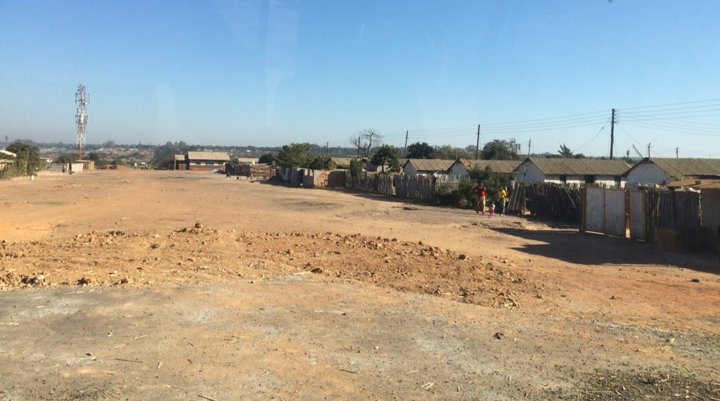 jenny_ricks's tweet photo. I came to Kankoyo in 2012 &amp; the community was campaigning for a decent life that is polluted &amp; ruined by the Mopani mine. Today I’m back with @FightZambia &amp; nothing has changed. People are still fighting for justice. Relocate Kankoyo now! @HonMushimba @Glencore #FightInequality https://t.co/1eFjoQ6Pc5
