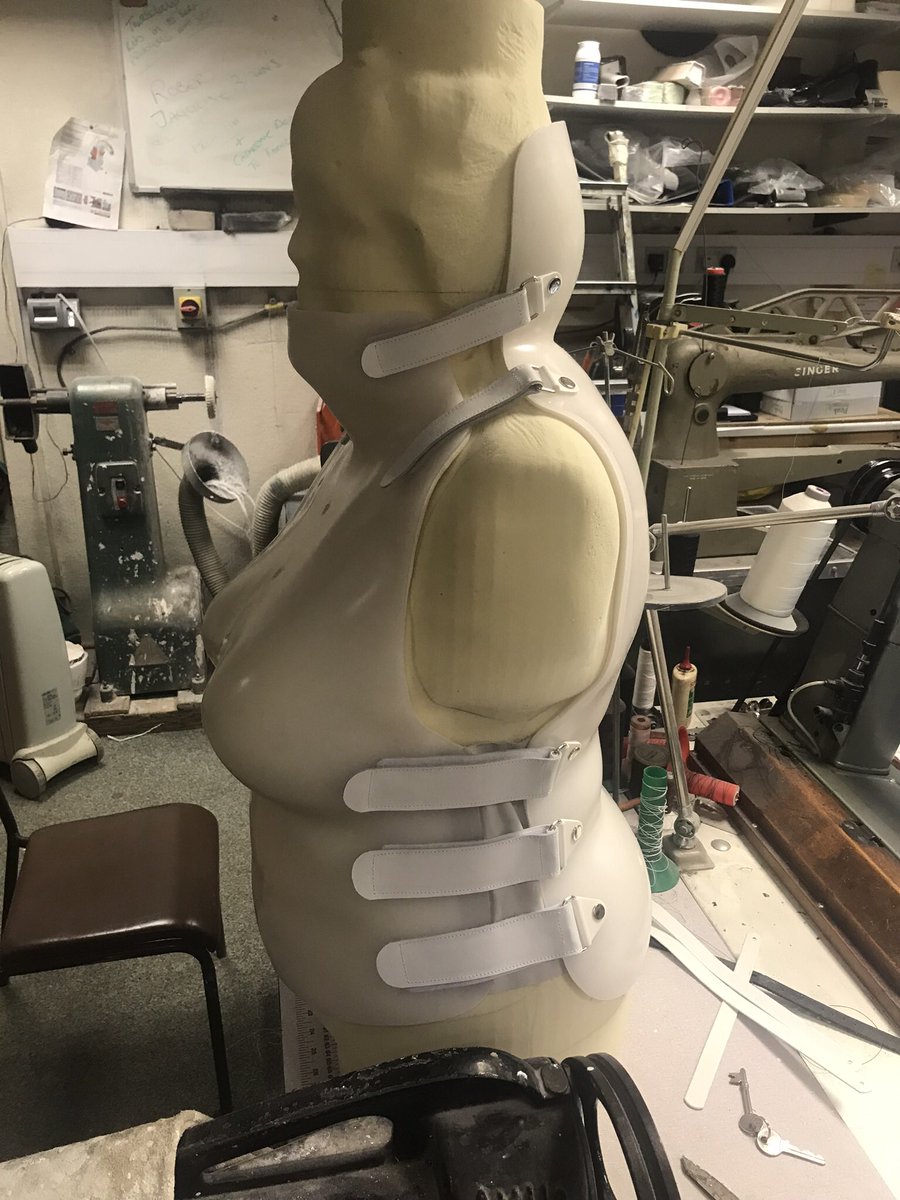 DevoteeBraces's tweet photo. Completed Minerva 
#minerva #spinal #corset #pretender https://t.co/dr5oQw39lP
