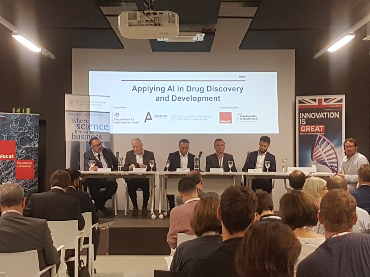Our own John McCrae on a distinguished panel to discuss AI in clinical trials <a href="/QUBelfast/">Queen's University Belfast 🎓</a> <a href="/CohesionMedical/">Euan Cameron</a> <a href="/iomed_ehr/">IOMED</a> <a href="/FarmaTrust/">FarmaTrust</a> @tradegovuk