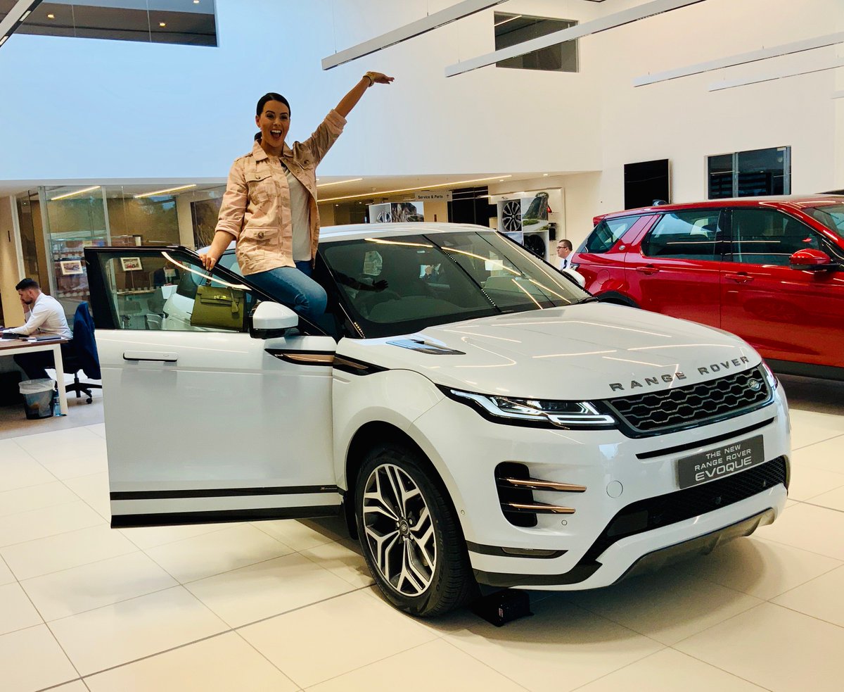 LR_Belfast's tweet photo. We've teamed our #RangeRover #Evoque up with @coolfm and @PSRebecca to give you the chance of winning a host of amazing prizes over the next 5 weeks! Enter here for an overnight stay in the @GalgormResort https://t.co/ICyTG8ytZ6 #hellocity #LiveForTheCity #CompetitionTime https://t.co/ZzmVZE0F7L