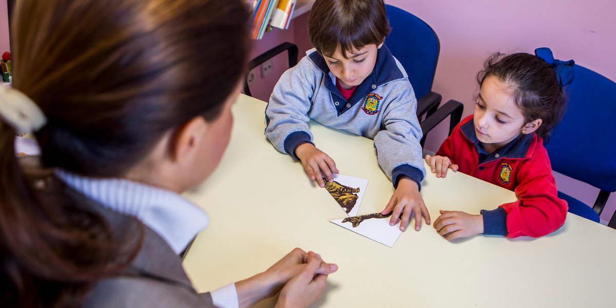 Colegio_Brains's tweet photo. What would we do without our #CondeDeOrgaz teachers? They teach us, spoil us, and encourage our development, and someday we will become just like them 😍 #Profesores #Educación https://t.co/fezNCwWN19