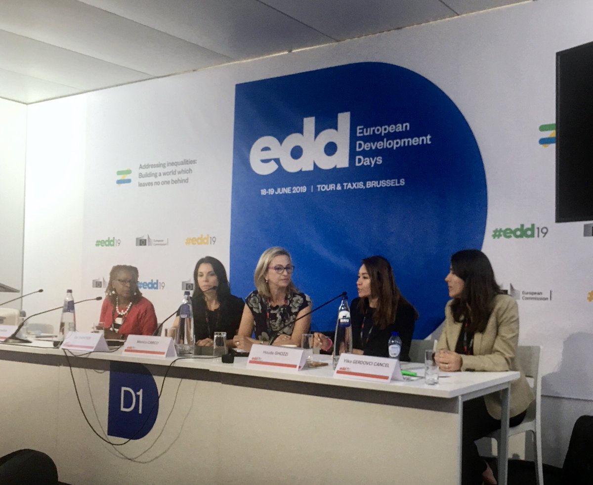 unido_pwe's tweet photo. #LabDebate "How Can #DigitalTechnology Support #GenderEquality in the #MENA Region?" has started. Join us!
 #EDD19 #UNIDO #UNWOMEN #FAO #Cisco https://t.co/Fze36n4vWO