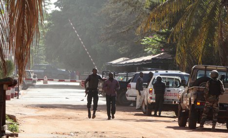 worldnewsdotcom's tweet image. Gunmen kill 38 in attack on two villages in central #Mali

#GunAttack #DogonsGroup #Gangafani #Yoro
article.worldnews.com/view/2019/06/1…