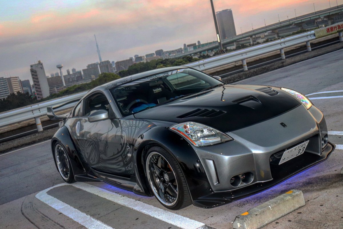 日産車操る男 V Twitter このフェアレディz Z33 は あのワイスピ3のd Kのz33じゃないですか 私も湾岸ミッドナイトで完全には無理ですが 似せて走らせていました 日産車操る男 V Twitter このフェアレディz Z33 は あのワイスピ3のd Kのz33じゃないですか 私も湾岸ミッドナイトで完全には無理ですが 似せて走らせていました