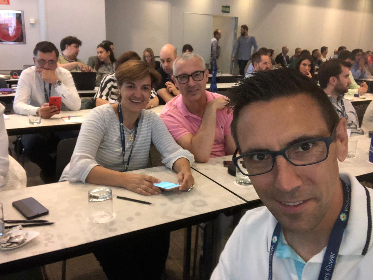 solusoft_es's tweet image. Estos días estamos en el #WorkshopSalesExperience de @WKPymes intercambiando experiencias con otros compañeros de la red comercial, siempre con la vista puesta en ofrecer las mejores soluciones a nuestros clientes con las suites de #a3ERP, #a3ASESOR y #a3EQUIPO.