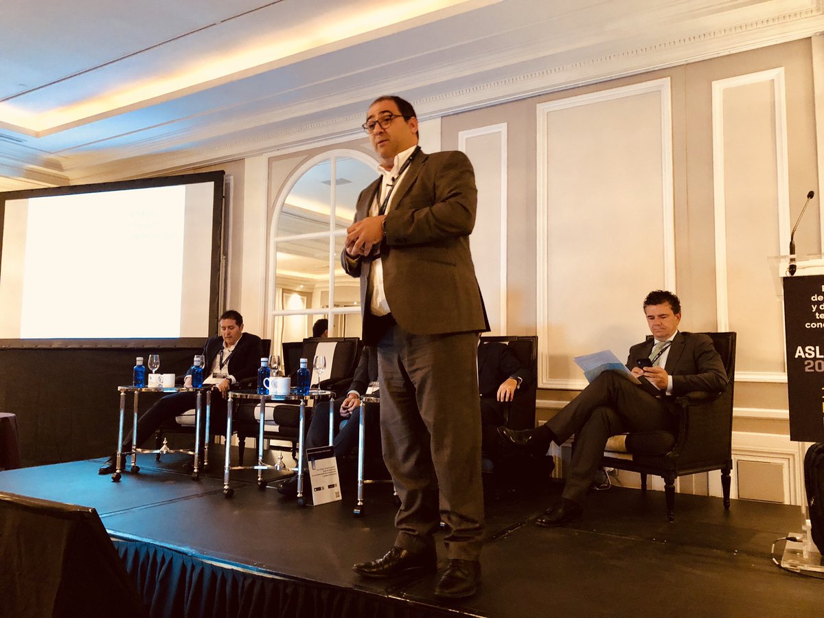 Secure_and_IT's tweet image. 🗣”La amenaza no solo son los coberdelincuentes: fuga de información, incumplimiento legal, falta de medidas técnicas, etc. De hecho, alrededor del 70% de las amenazas son de este tipo” @pacovalencia74 en el #ForoASLAN de @aslan_es