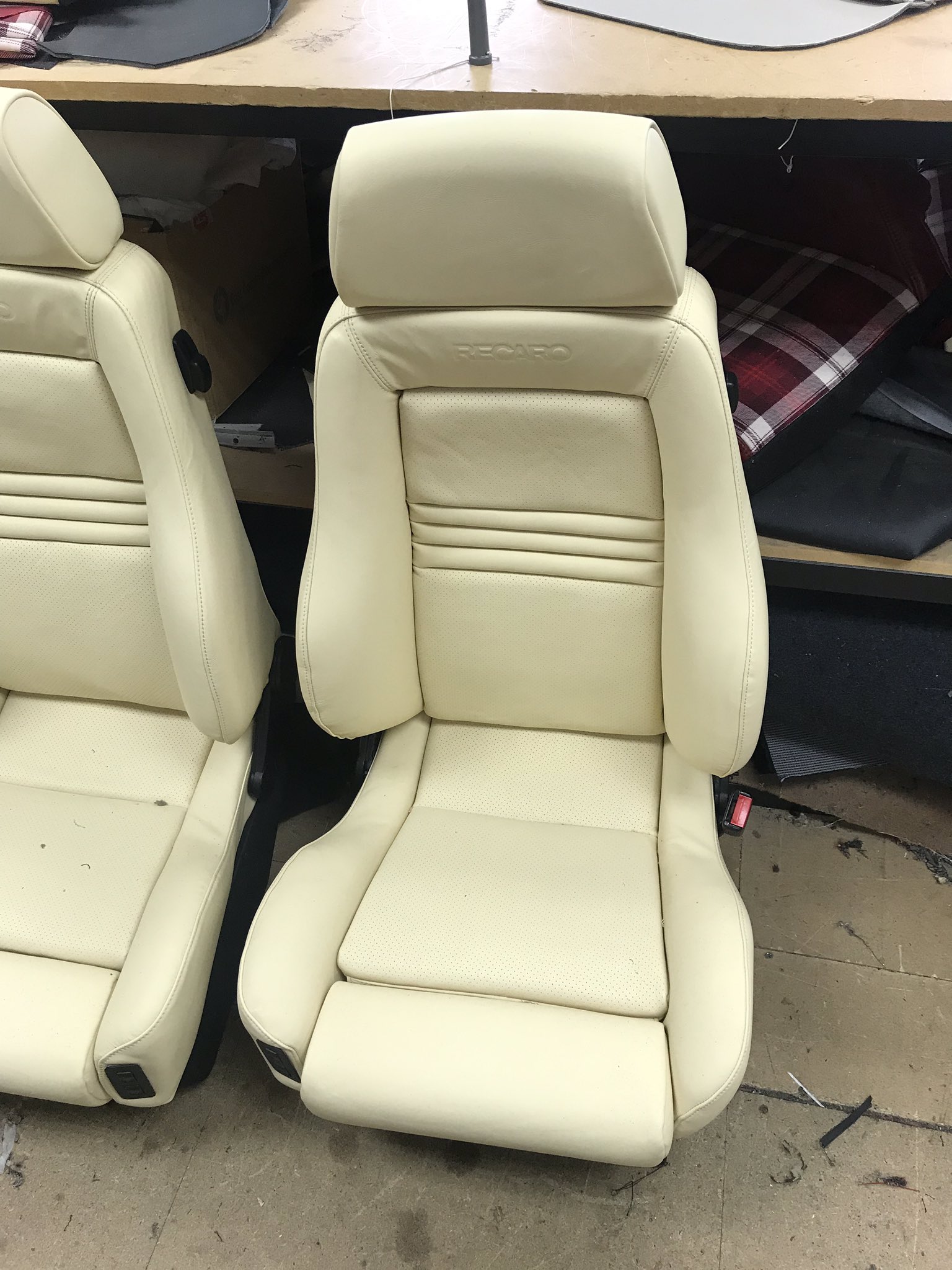 Audi 80 leather clearance seats