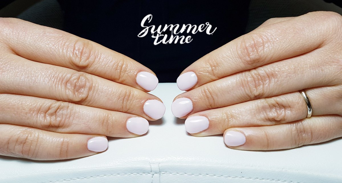 jenyassecrets's tweet photo. "All the great things are simple!"  💅
Happy Wednesday Beauties! #gelpolish #gelpolishmanicure #nails2inspire #healthynails #naturalnails 
#BerkshireNetwork #BerkshireBusiness #BerkshireNews #BerkshireEvents https://t.co/NLQWuekuci