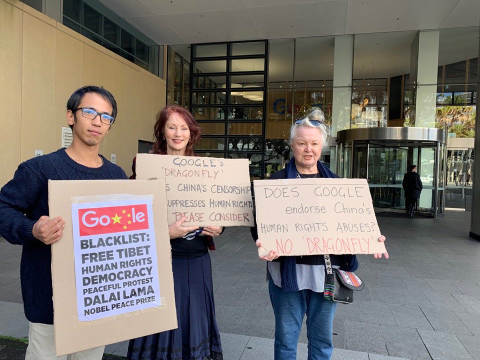 Eko_Movement's tweet photo. It's @Google 's AGM today! #Tibetan #Uyghur #Chinese rights activists across the globe are outside Google offices demanding it does better on human rights. #Sydney #DropDragonfly. https://t.co/2SE3QWcMU0