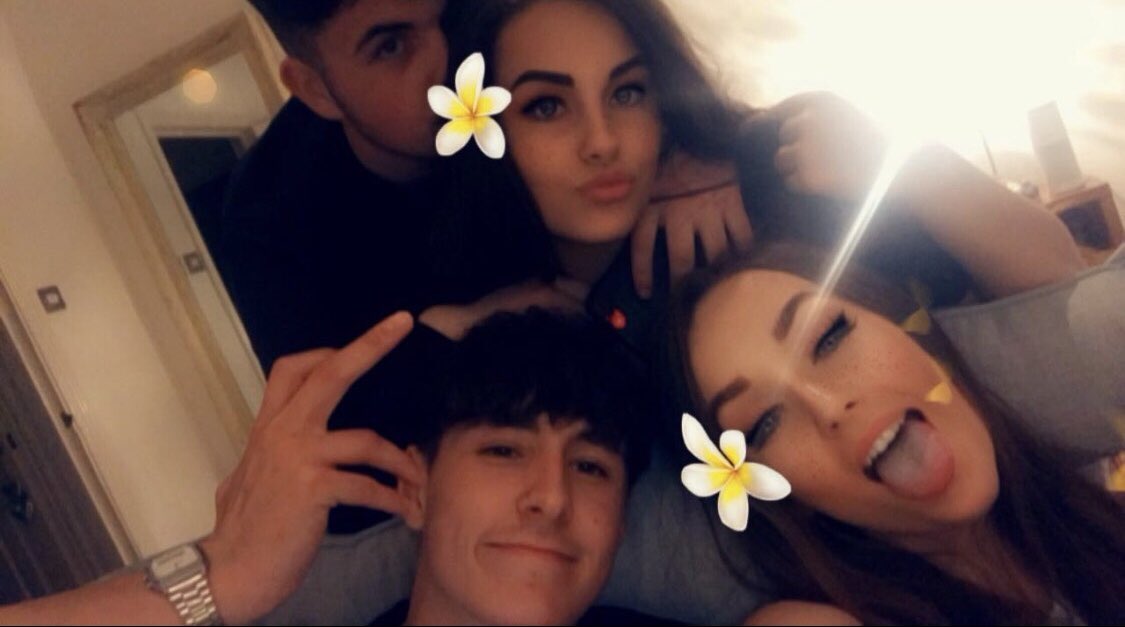 jesseguy_'s tweet image. Happy 22nd bday brudda