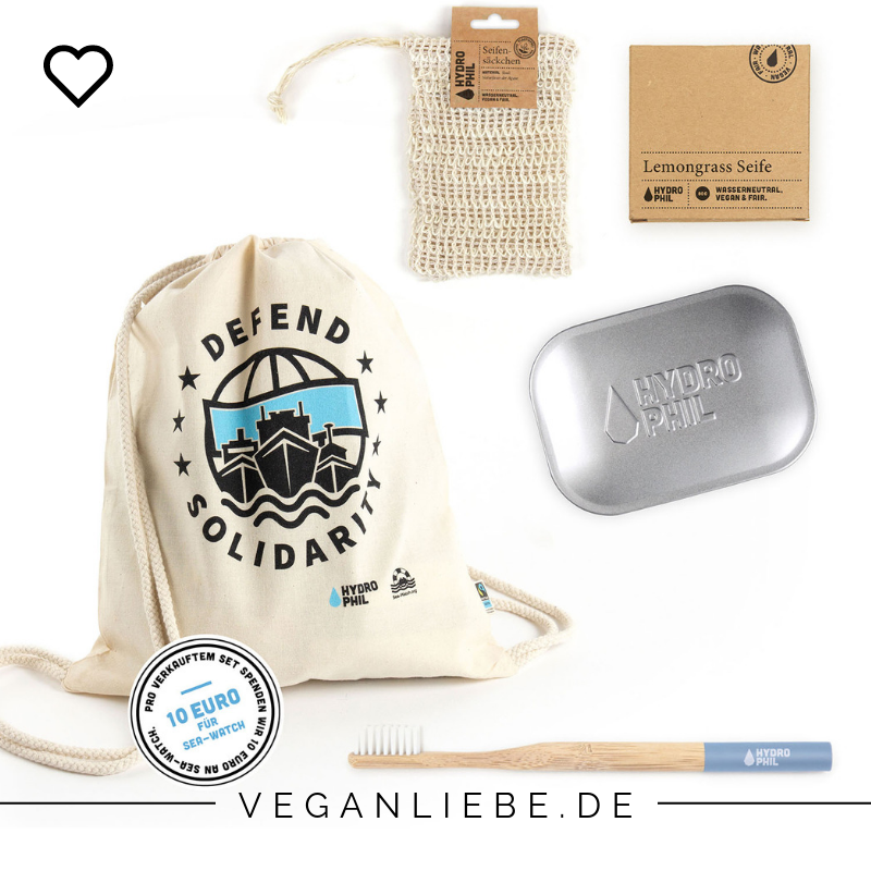 ᵂᴱᴿᴮᵁᴺᴳ Der Festivalsommer hat längst begonnen und damit Du auf dem Zeltplatz auch in Sachen Hygiene bestens ausgestattet bist, präsentieren wir Dir heute den limitierten Soli-Beutel von <a href="/wasserneutral/">wasser_ neutral</a> bit.ly/31C1Jkd #vegan #festival