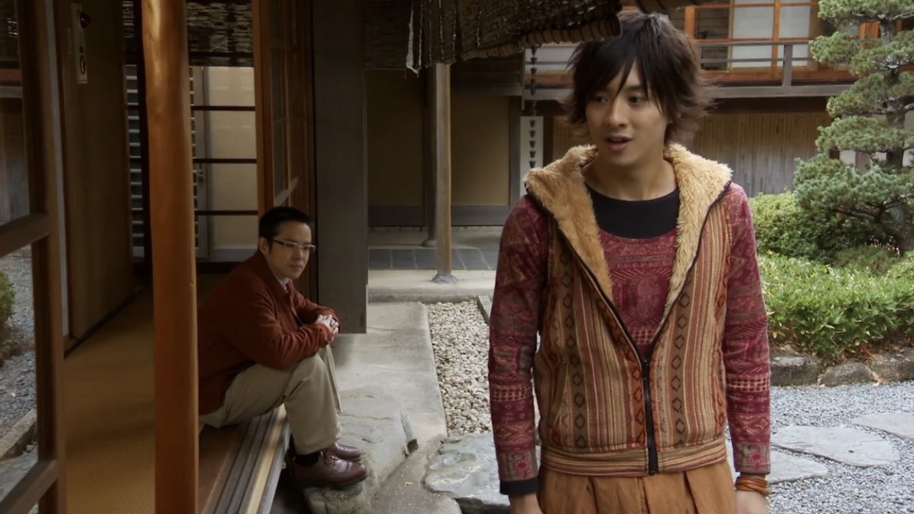 仮面ライダー画像bot 火野映司 誰が正しくて 誰が間違ってるってとっても難しい事だと思います 自分が正しいと思うと 周りが見えなくなって 正義のためなら何をしてもいいと思ったり きっと 戦争もそうやって起こって行くんです T Co