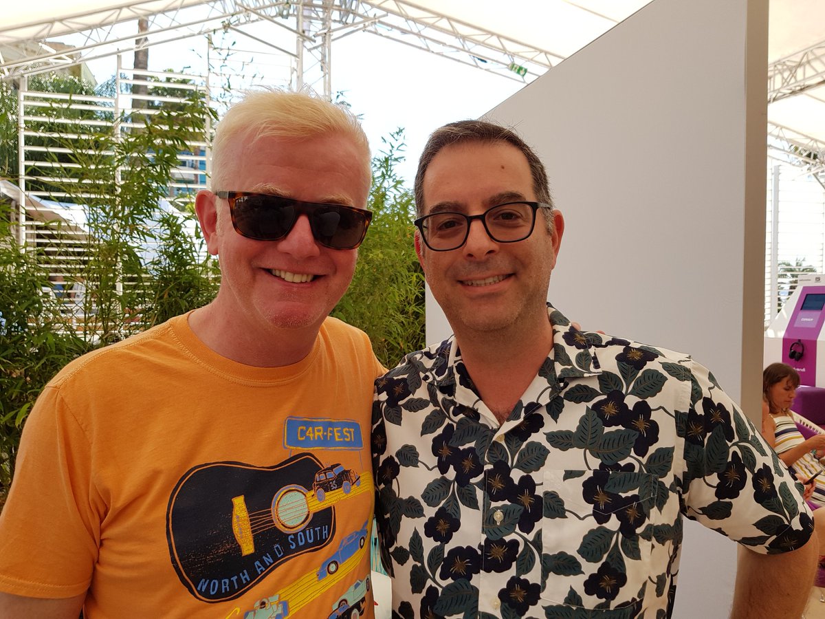 Great Q&A with @achrisevans, @HavasCafe , and @VirginRadioUK 
Very inspiring, 'What's your story?'. Thanks