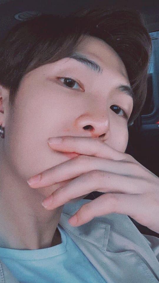 MBB04_twt's tweet photo. ฝนมันตกอะไรนักหนาเนี่ย
#กั้ง https://t.co/FY8tE4mKho