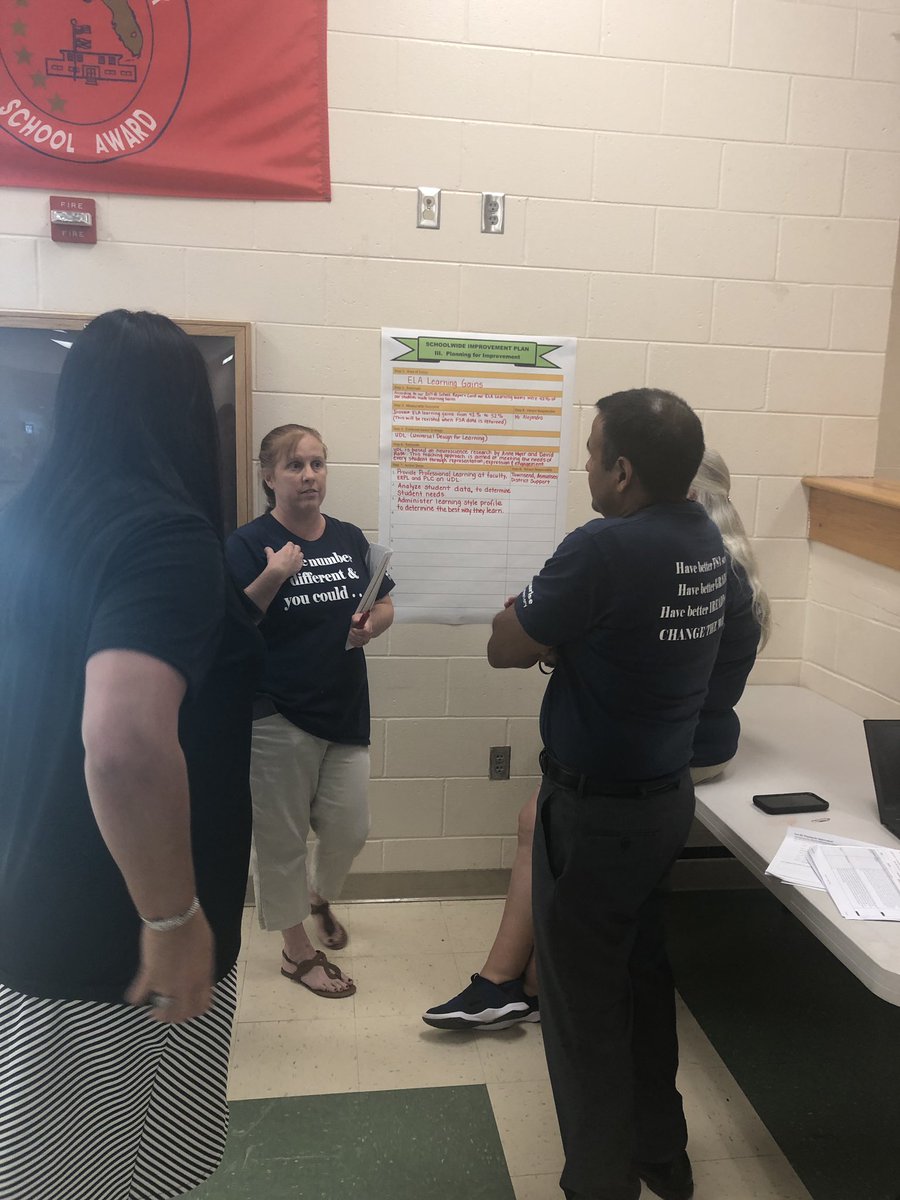 KahlinMorris's tweet photo. Sunrise Leaders working hard this morning! #vcsslt https://t.co/BeeafNcY6t