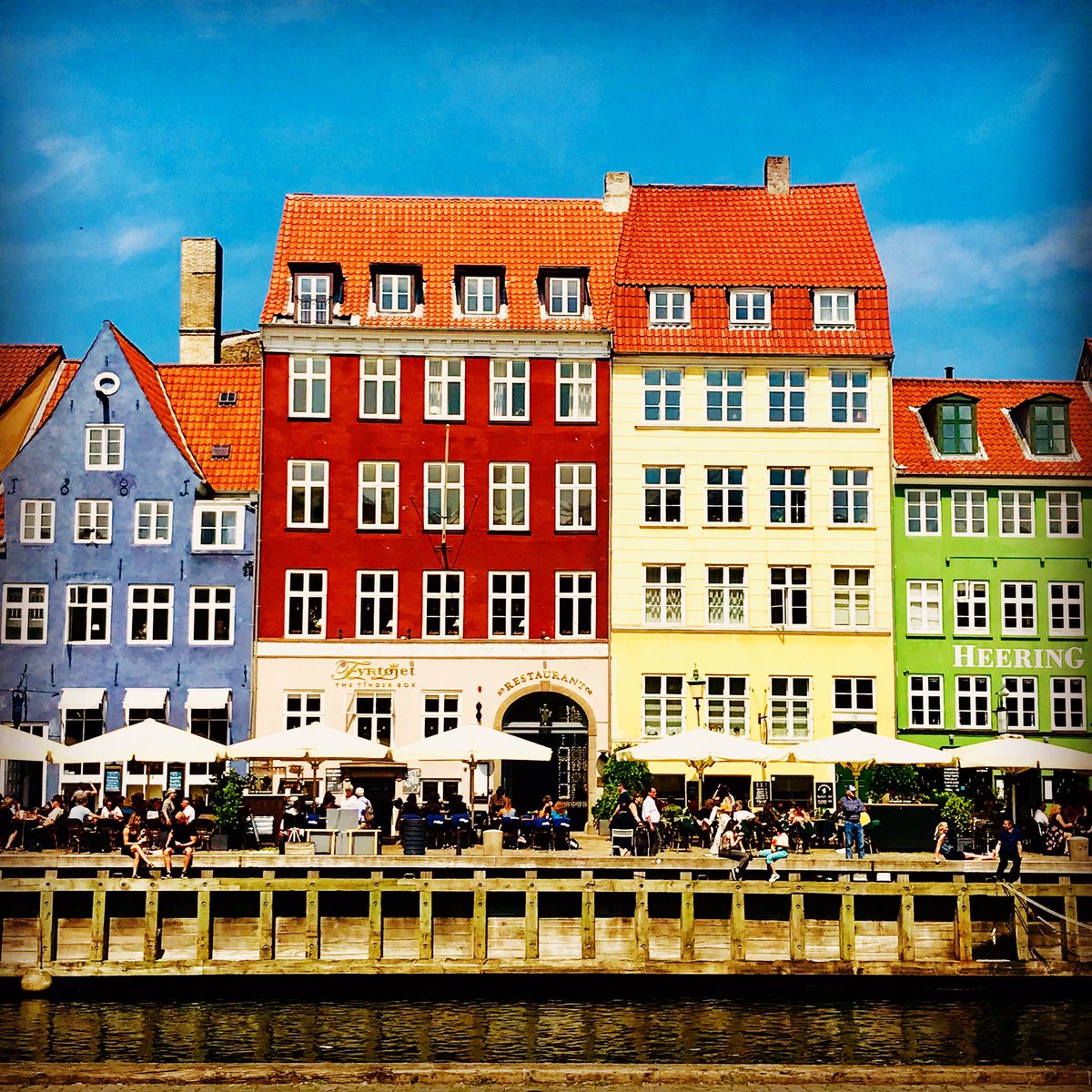 Traveling back to London after two great days in #Copenhagen for the Nordic Conference on #DevelopmentEconomics. Excellent organization, good keynote speakers @TravisLybbert and @marcfbellemare, and high-quality sessions. econ.ku.dk/derg/calendar/…