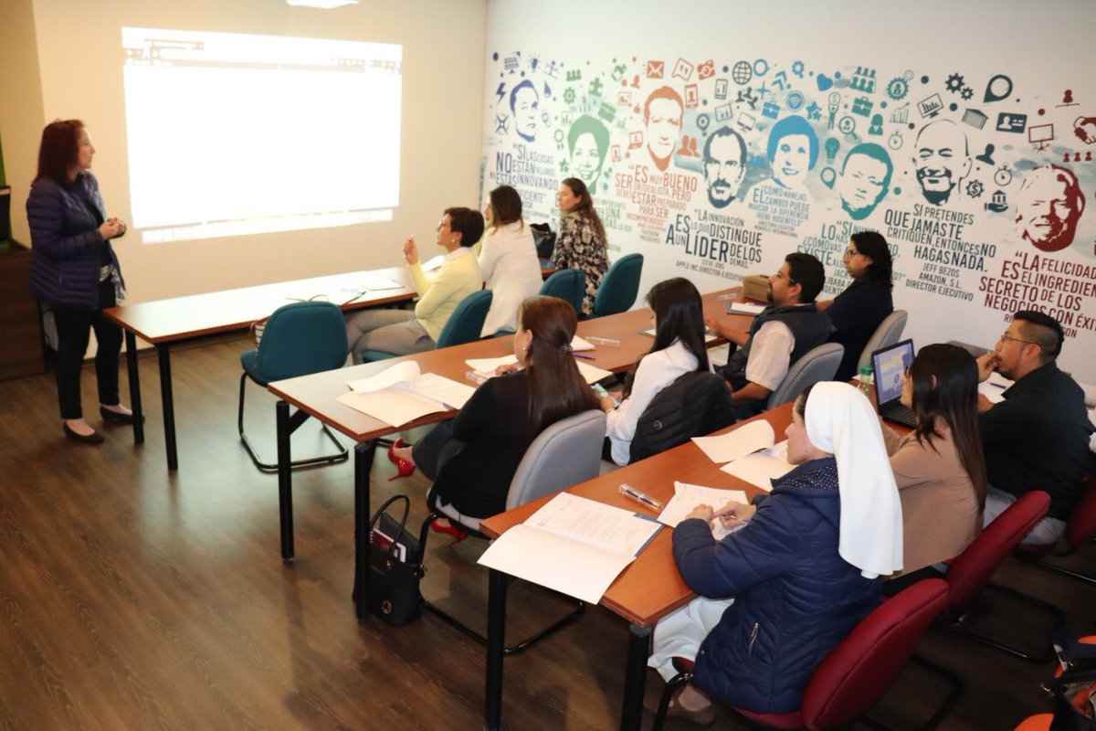 FCOMHemisferios's tweet photo. Ayer martes 18 de junio, inició la primera cohorte de nuestra Maestría en Comunicación Etratégica, el segundo programa de posgrados de la FCOM. Le damos la bienvenida a nuestros estudiantes y les auguramos muchos éxitos en sus estudios #OrgulloFCOMHemisferios @uhemisferios https://t.co/KGqrxkEVlx