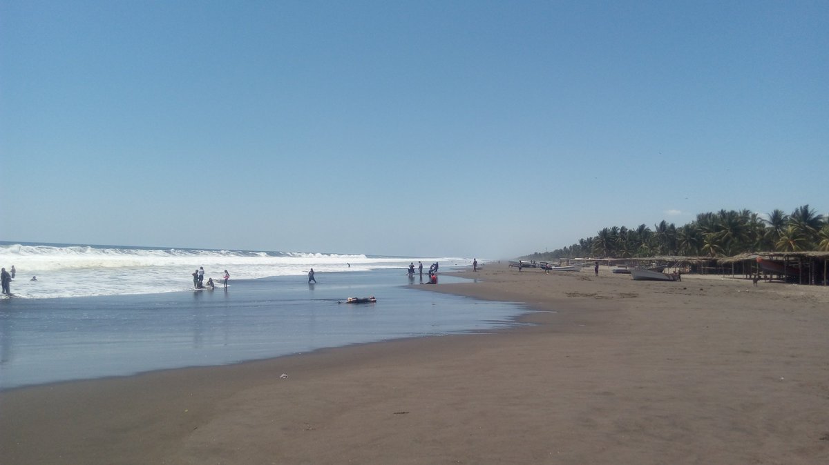 BarradeSantiag2's tweet photo. SIN EXCUSAS...CERO BASURA!!! Todos los Salvadoreños debemos Cuidar La Naturaleza y hacer Turismo Responsable sin botar basura!! Esto Atraerá Inversión, Creándose Nuevos Empleos para Mejorar Las Condiciones de Vida de Muchísimas Familias de El Salvador!!! Presidente @nayibbukele!! https://t.co/VF3ePI4MEU