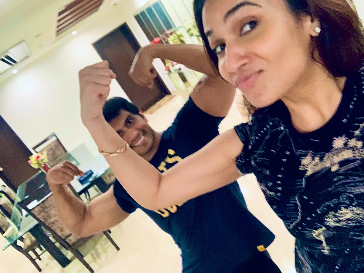 soundarya rajinikanth twitter