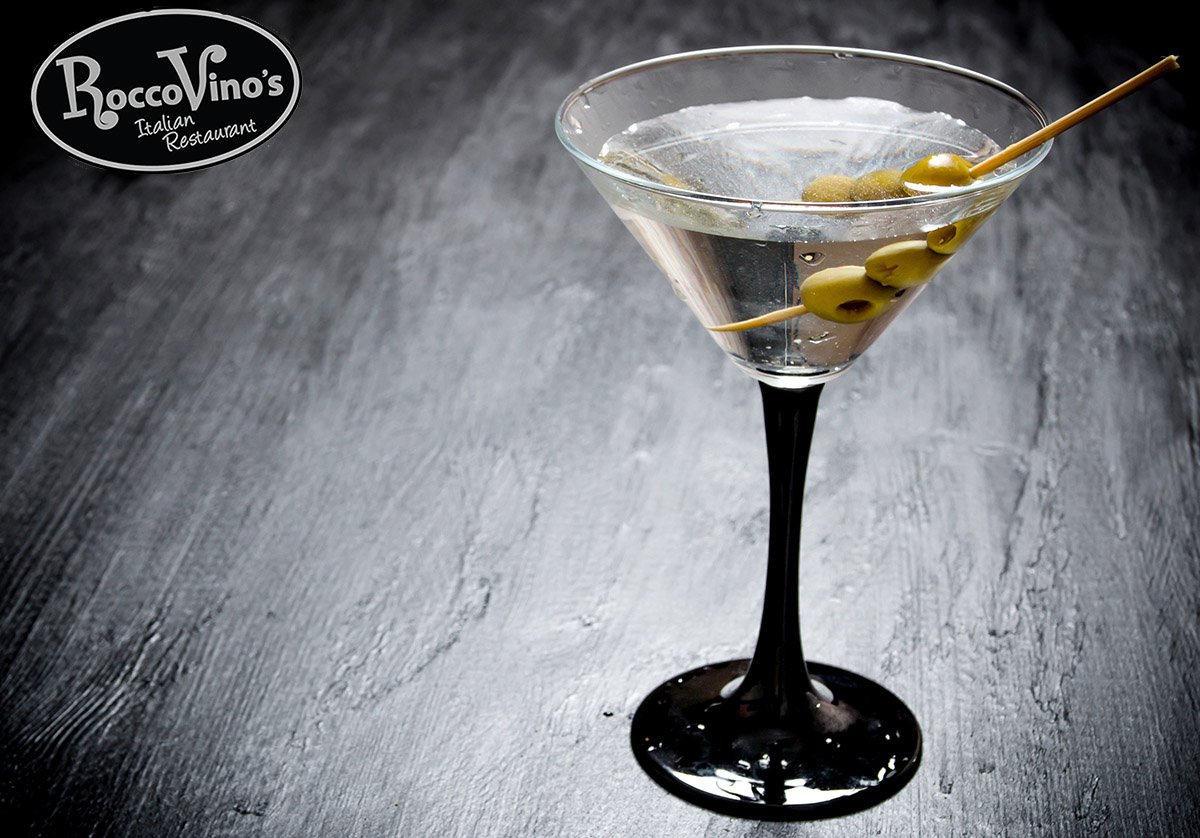 RoccoVinos's tweet photo. It's #NationalMartiniDay! Come in every Weds for $5 signature martinis. 
Not feeling martinis? That's okay! Join us every Mon-Fri from 3-6pm for Happy Hour and enjoy $3 glasses of house wine and $4 select cocktails in addition to $5 martinis. 
#RoccoVinos #Martini #ItalianFood https://t.co/fMbwu6gH3r