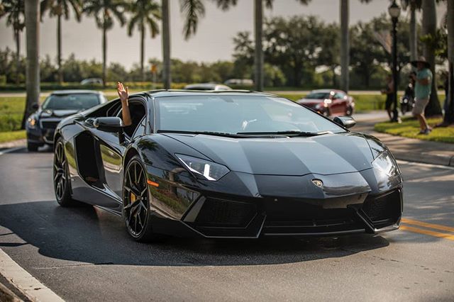 Mechaniku1's tweet photo. We've been on a bit of a luxory car posting streak recently...Be sure to checkout our website for more information on #ondemandmechanic car repairs!
.
.
.
#fueledexotics #cars #lamborghini #ferrari #maserati #porsche #amg #miami #astonmartin #supercars https://t.co/U8kGvd5WU1