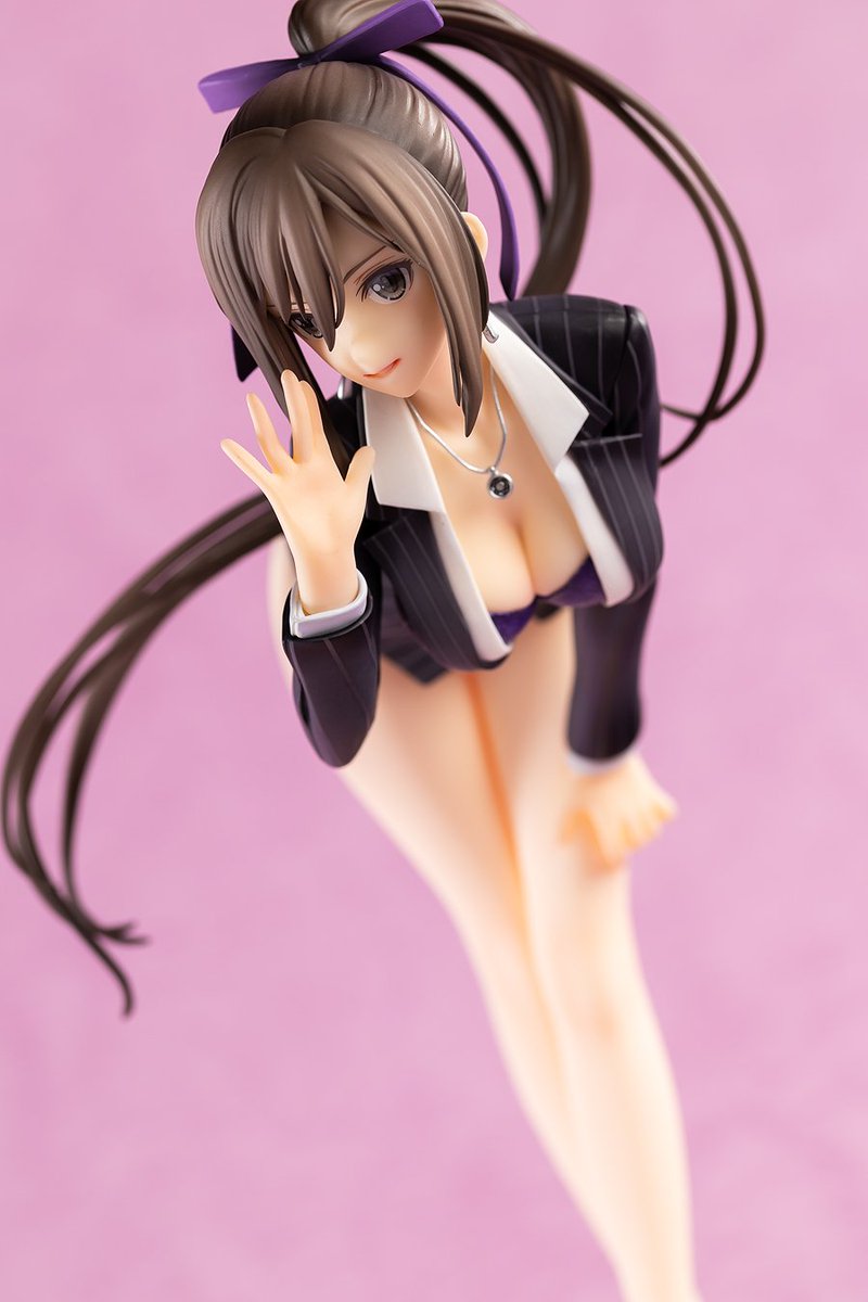 シャイニングシリーズの美少女フィギュアのサクヤ-女教師Ver.-が